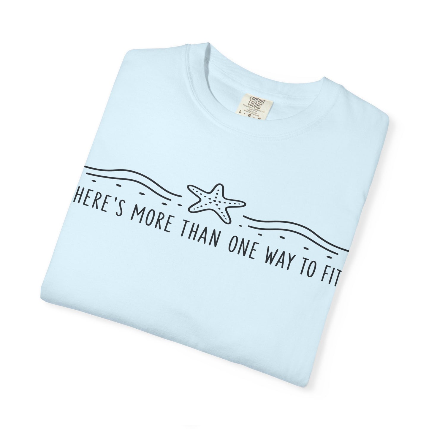 "There’s More Than One Way to Fit" Starfish Black Print Graphic Tee
