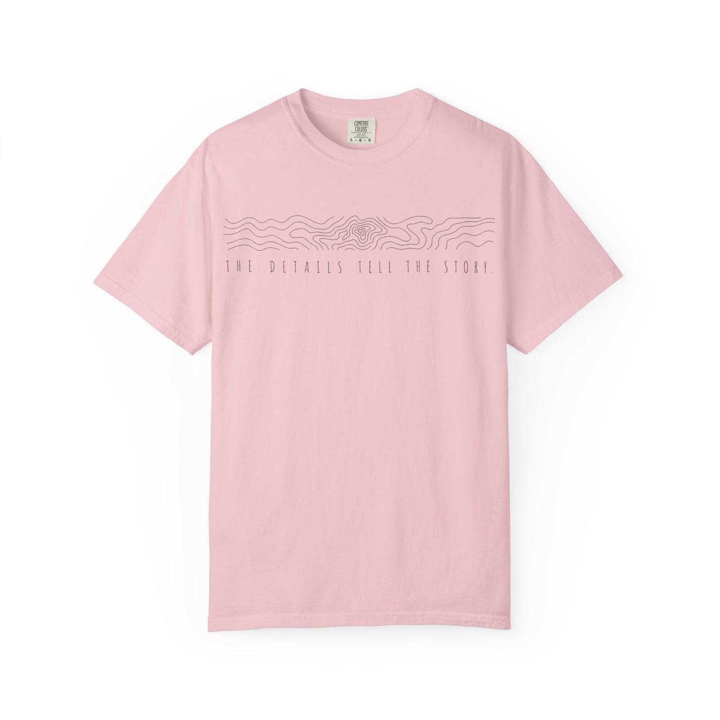 "THE DETAILS TELL THE STORY" Black Print minimal graphic line Tee